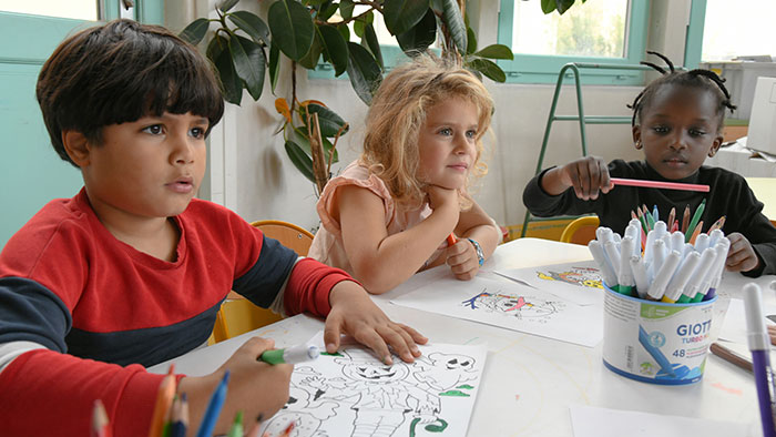 Projet Educatif de Lyon 2021 - 2026 - Coloriage d'enfants