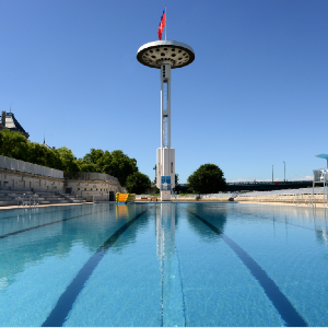 Natation à la piscine du Rhône