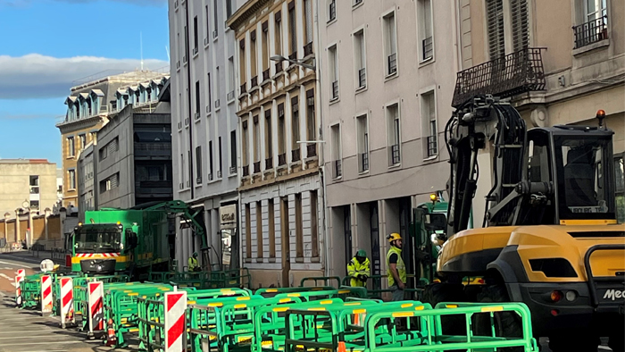 Travaux sur les réseaux avenue des Frères Lumière 