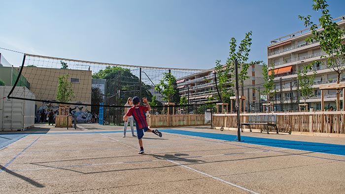 Terrain de volley du square St Hippolyte